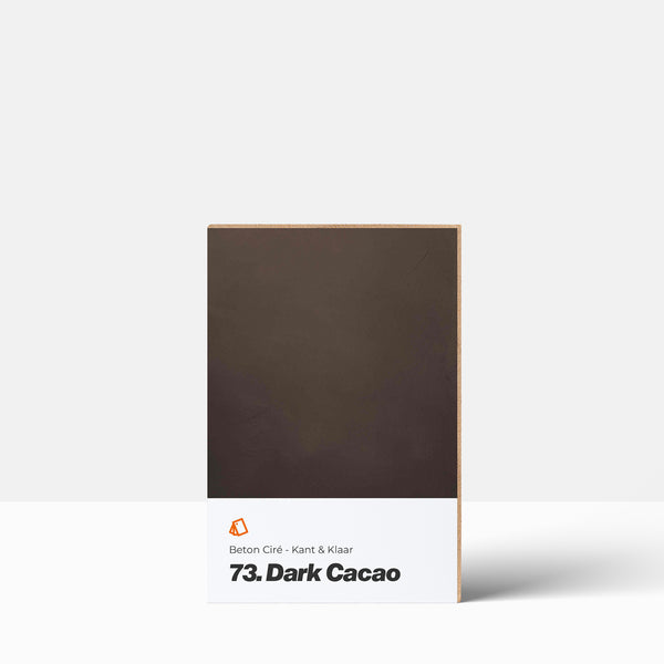 Beton Ciré kleurstaal | Kant & Klaar: 73. Dark Cacao Betonstunter